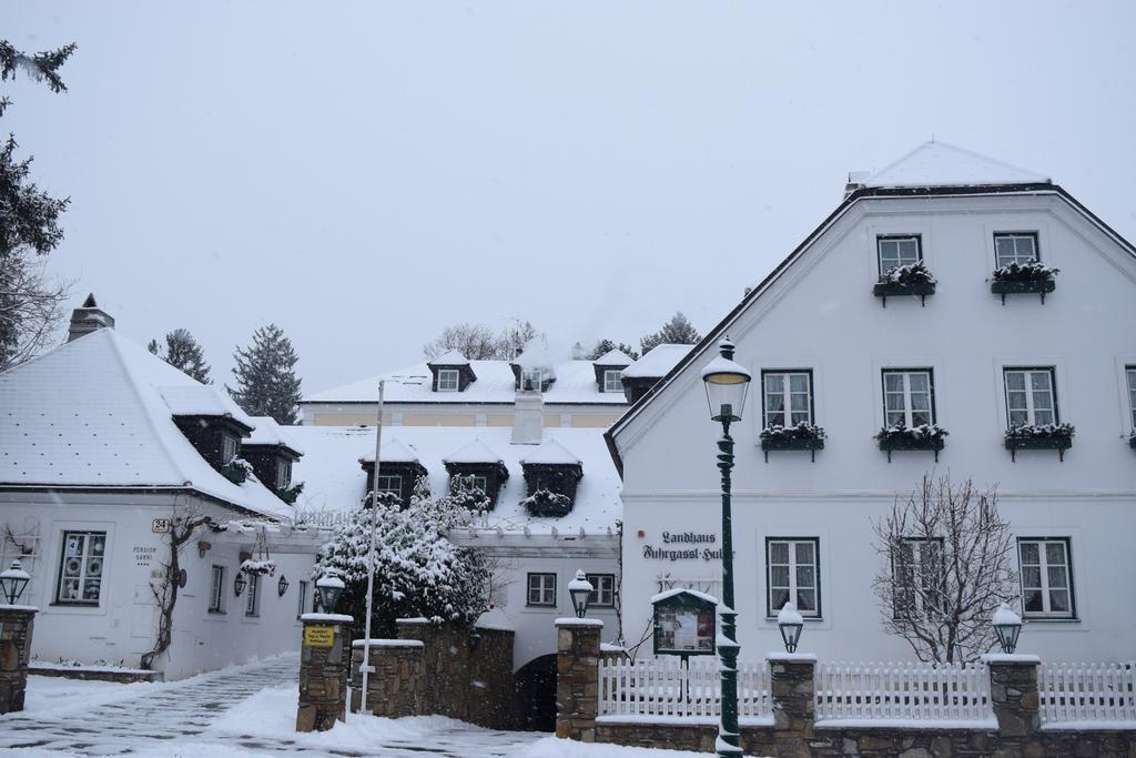 Hotel Landhaus Fuhrgassl-Huber Wien Exterior foto