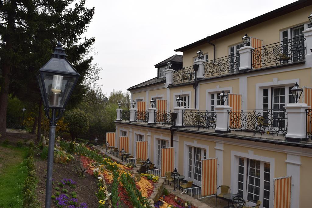 Hotel Landhaus Fuhrgassl-Huber Wien Zimmer foto